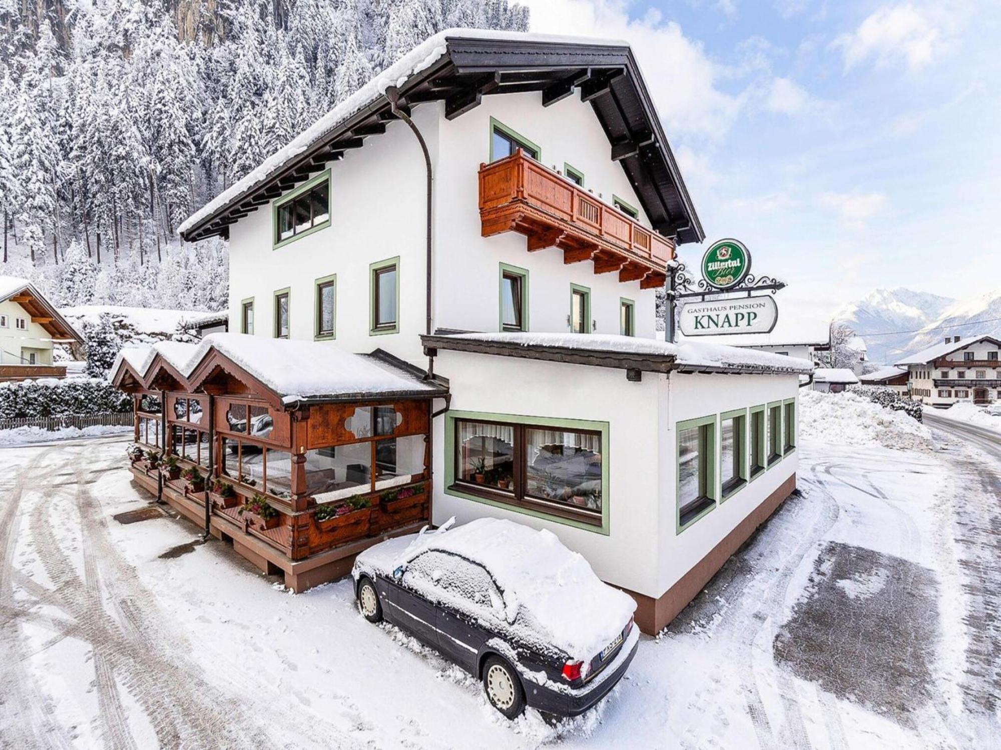 Apartment In Strass Im Zillertal In The Mountains Extérieur photo